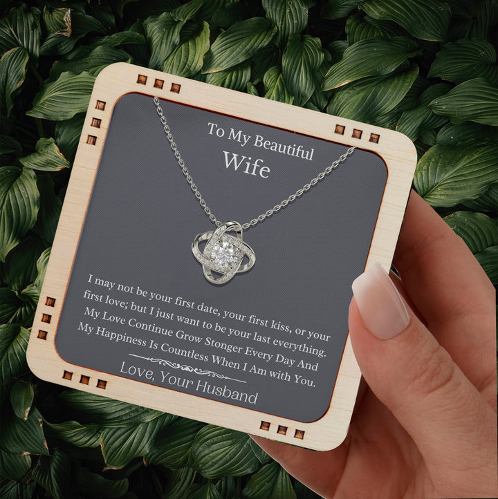 To My Beautiful Wife - My love continue grow stronger every day / 925 Sterling Silver Necklace
